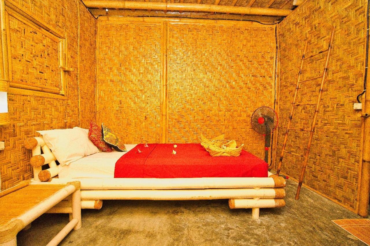 Rumah Kundun กีลีตราวางัน ภายนอก รูปภาพ